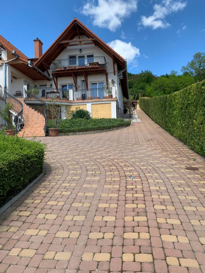 Holidaysport Haus Balatongyörök Екстериор снимка