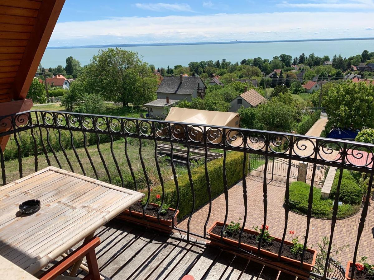 Holidaysport Haus Balatongyörök Екстериор снимка