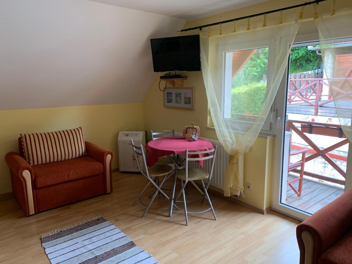 Holidaysport Haus Balatongyörök Екстериор снимка